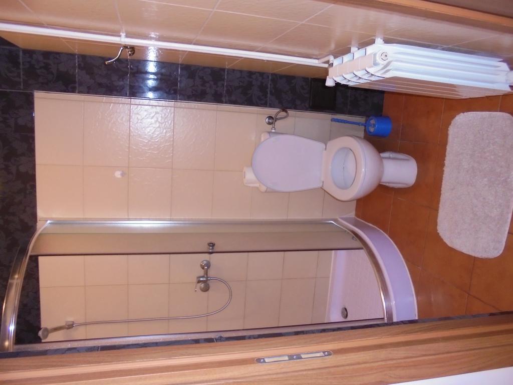 Ferienwohnung Jasionka 2 Ustrzyki Dolne Exterior foto